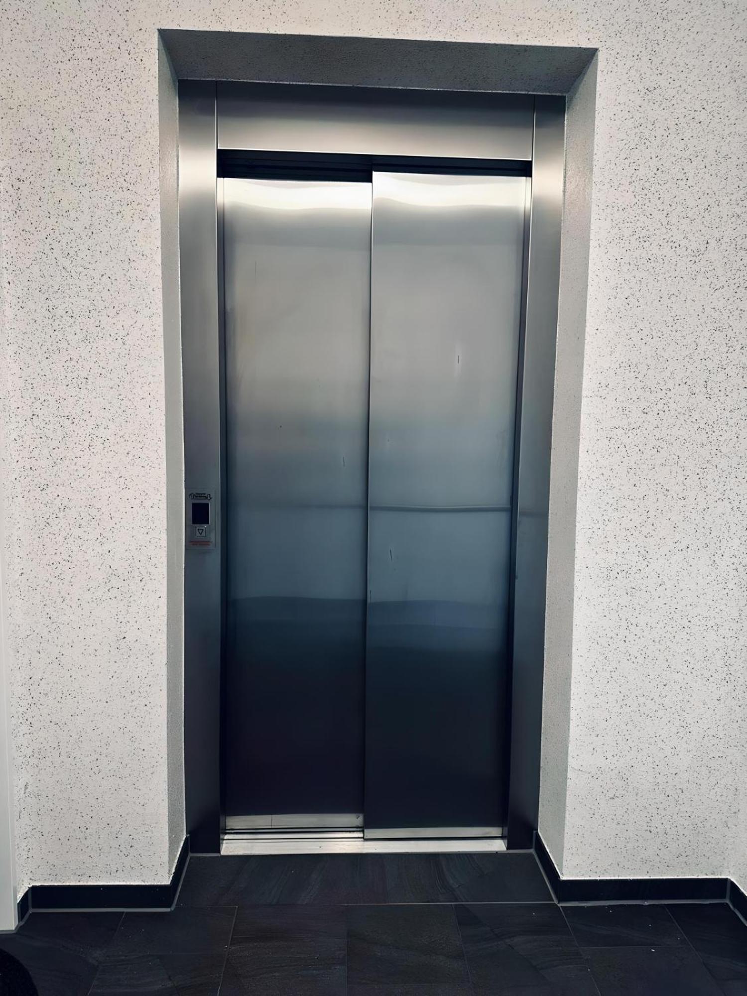 Fewo Am Povelturm - Mit Aufzug Und Grosser Loggia 노드혼 외부 사진